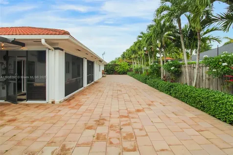 15263 SW 162nd Street Miami FL 33187
