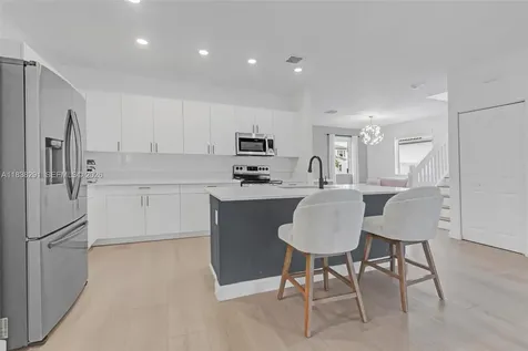 14864 SW 163rd Terrace Miami FL 33187