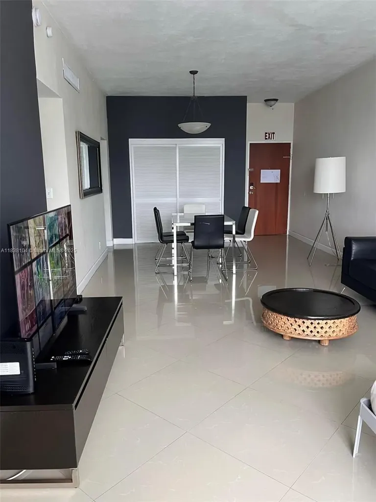 3801 S Ocean Drive Hollywood FL 33019