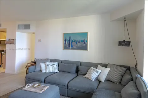 10275 Collins Avenue Bal Harbour FL 33154