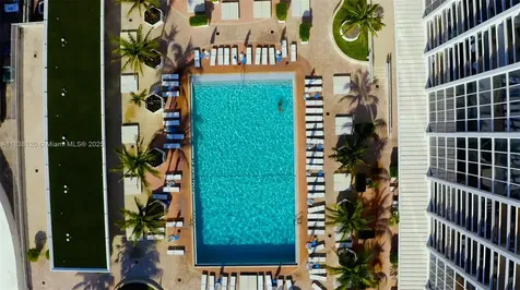10275 Collins Avenue Bal Harbour FL 33154