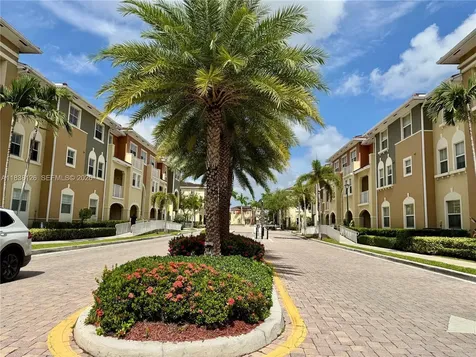8800 NW 107th Court Doral FL 33178