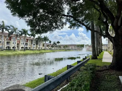 8800 NW 107th Court Doral FL 33178