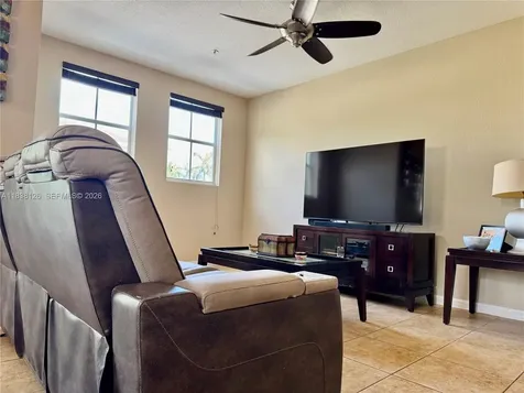 8800 NW 107th Court Doral FL 33178
