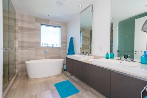 3250 NE 188th Street Aventura FL 33180