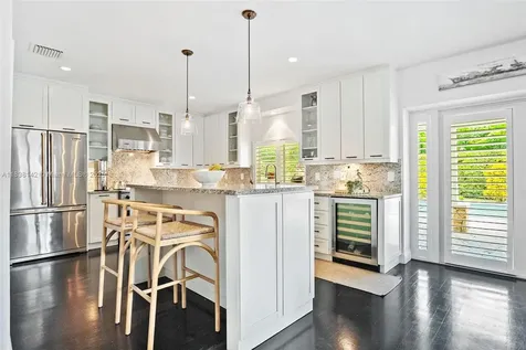 7830 SW 51st Avenue Miami FL 33143