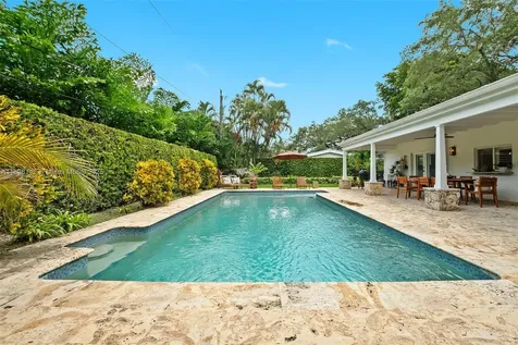 7830 SW 51st Avenue Miami FL 33143
