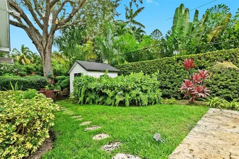 7830 SW 51st Avenue Miami FL 33143