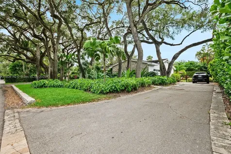 7830 SW 51st Avenue Miami FL 33143