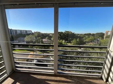 1300 Saint Charles Place Pembroke Pines FL 33026