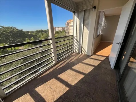1300 Saint Charles Place Pembroke Pines FL 33026
