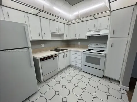 1300 Saint Charles Place Pembroke Pines FL 33026