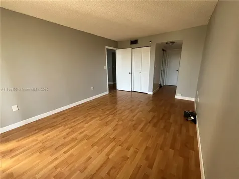 1300 Saint Charles Place Pembroke Pines FL 33026