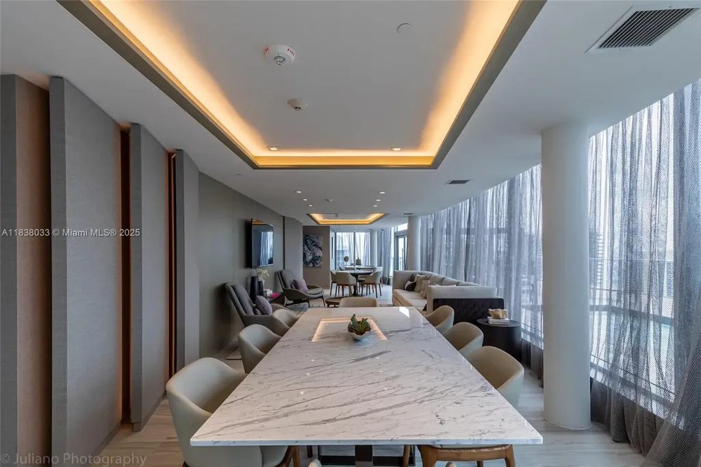 4010 S Ocean Drive Hollywood FL 33019