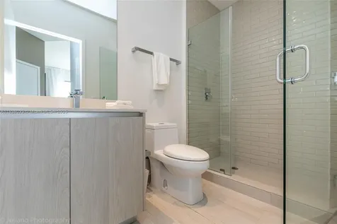 4010 S Ocean Drive Hollywood FL 33019