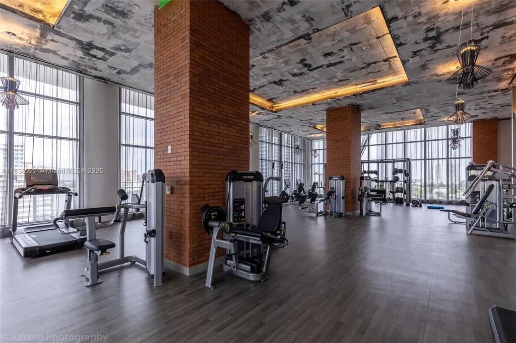 4010 S Ocean Drive Hollywood FL 33019