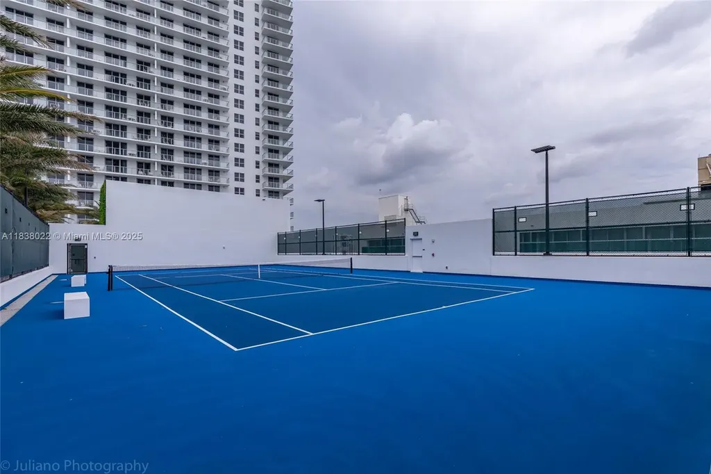 4010 S Ocean Drive Hollywood FL 33019