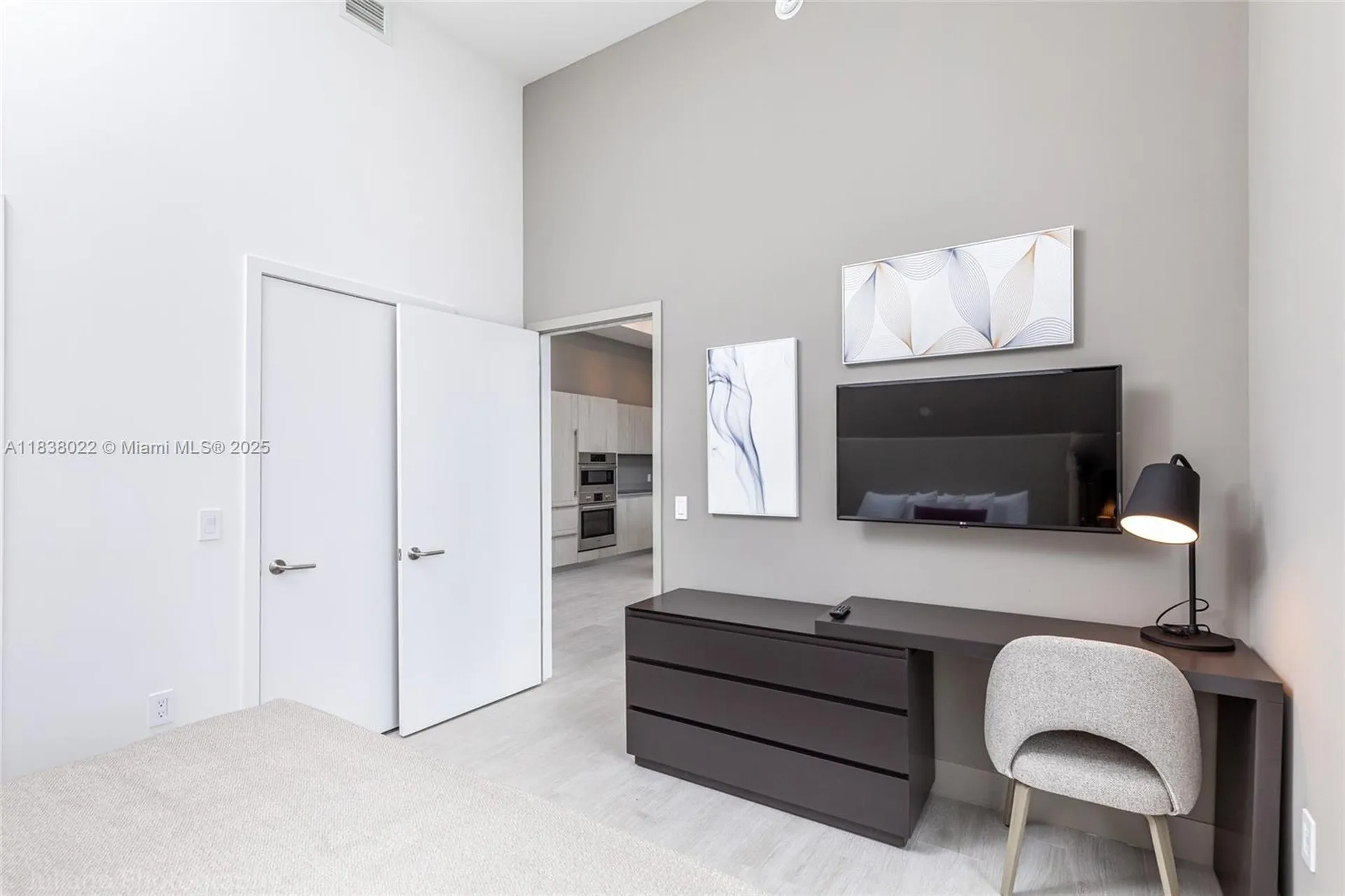 4010 S Ocean Drive Hollywood FL 33019