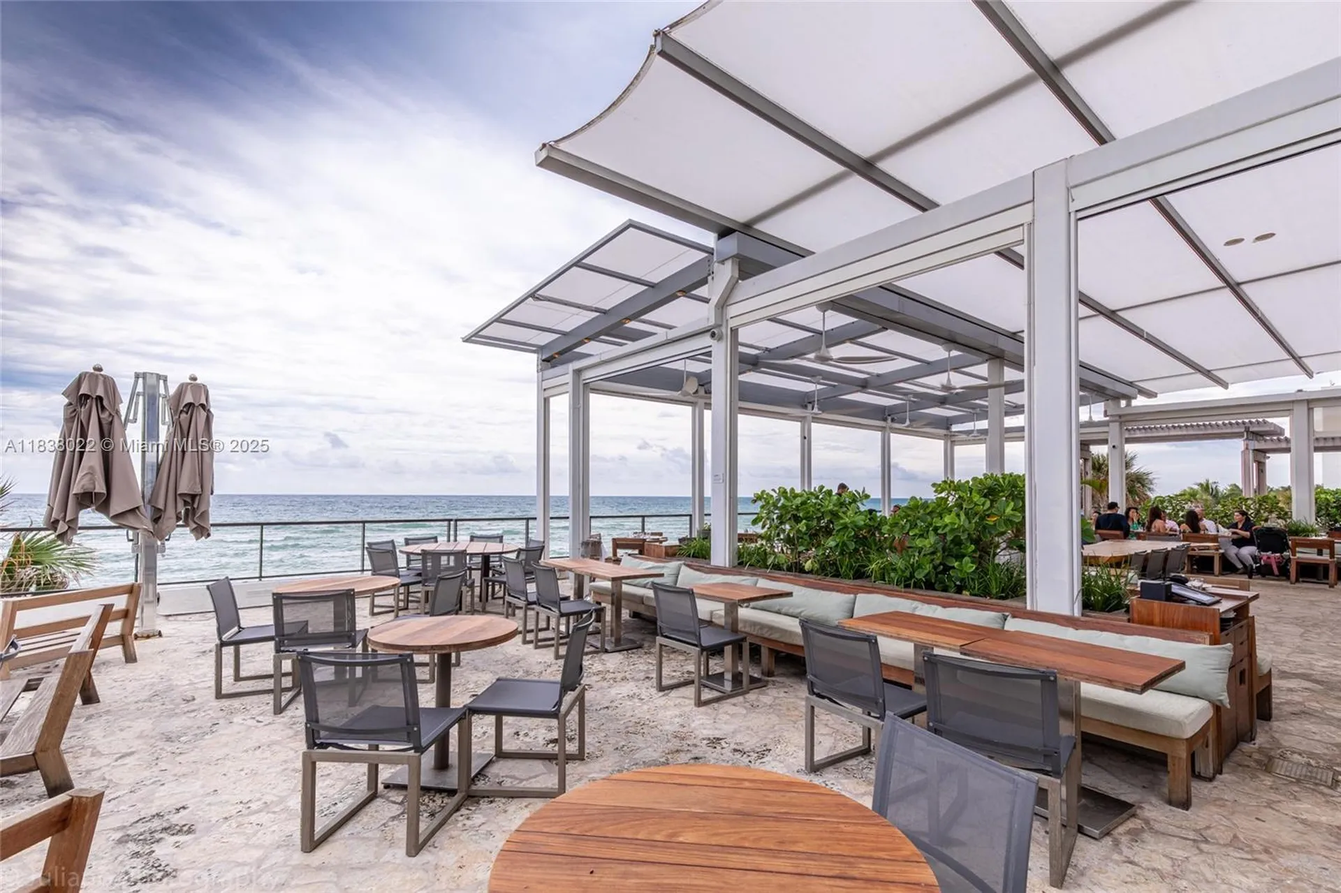 4010 S Ocean Drive Hollywood FL 33019