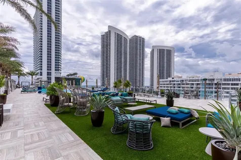 4010 S Ocean Drive Hollywood FL 33019
