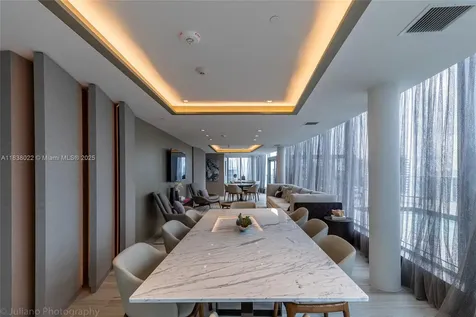 4010 S Ocean Drive Hollywood FL 33019