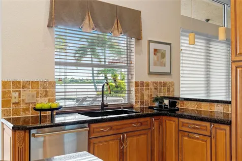 1504 NW 182nd Avenue Pembroke Pines FL 33029
