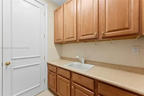1504 NW 182nd Avenue Pembroke Pines FL 33029