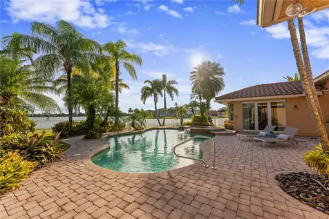 1504 NW 182nd Avenue Pembroke Pines FL 33029