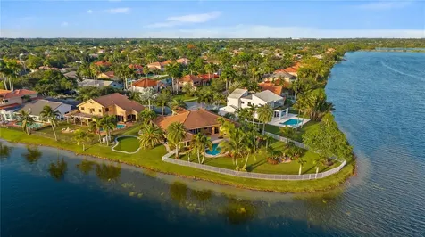1504 NW 182nd Avenue Pembroke Pines FL 33029