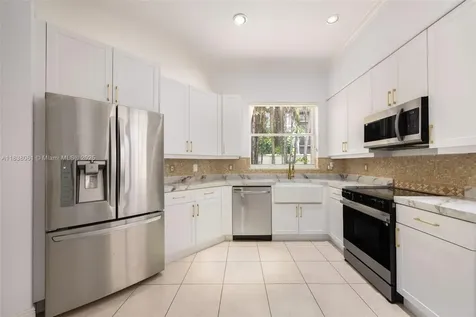1571 Breakwater Terrace Hollywood FL 33019