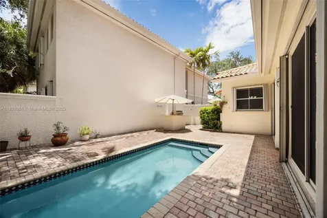 1571 Breakwater Terrace Hollywood FL 33019