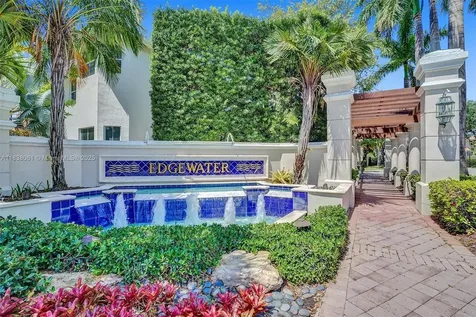 1571 Breakwater Terrace Hollywood FL 33019