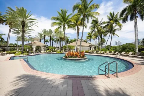 1571 Breakwater Terrace Hollywood FL 33019