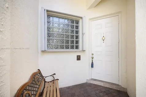 1571 Breakwater Terrace Hollywood FL 33019