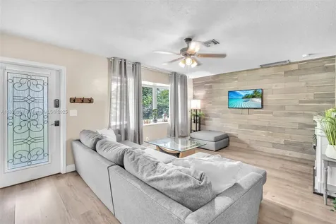 5751 SW 56th Street Davie FL 33314