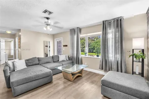 5751 SW 56th Street Davie FL 33314