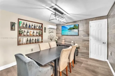 5751 SW 56th Street Davie FL 33314