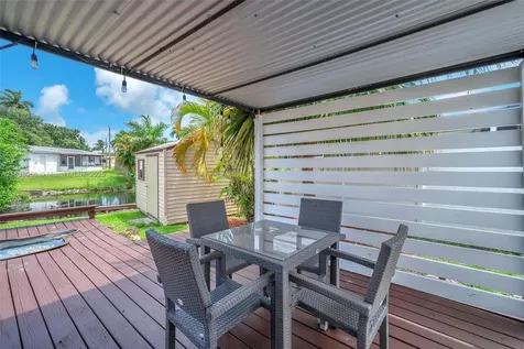 5751 SW 56th Street Davie FL 33314