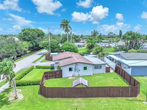5751 SW 56th Street Davie FL 33314