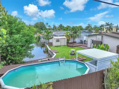 5751 SW 56th Street Davie FL 33314