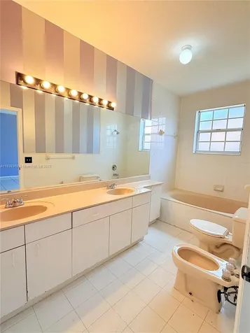 8973 NW 147th Terrace Miami Lakes FL 33018
