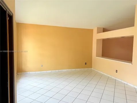 8973 NW 147th Terrace Miami Lakes FL 33018