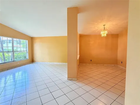 8973 NW 147th Terrace Miami Lakes FL 33018