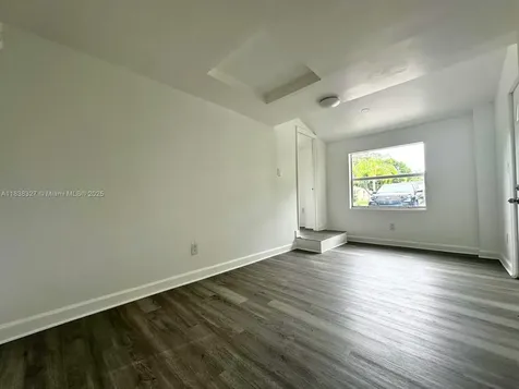 1645 NE 175th Street North Miami Beach FL 33162