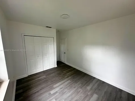 1645 NE 175th Street North Miami Beach FL 33162