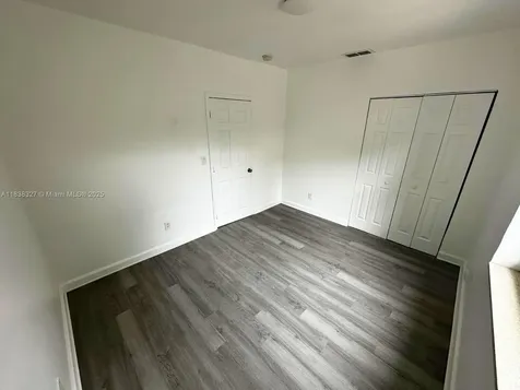1645 NE 175th Street North Miami Beach FL 33162