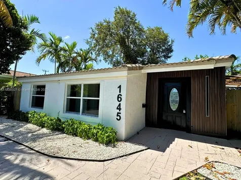 1645 NE 175th Street North Miami Beach FL 33162