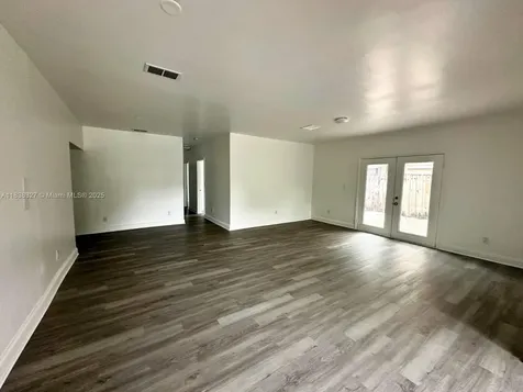 1645 NE 175th Street North Miami Beach FL 33162