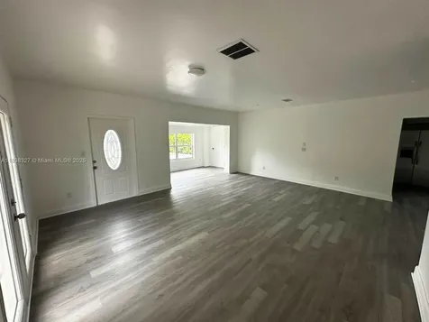 1645 NE 175th Street North Miami Beach FL 33162