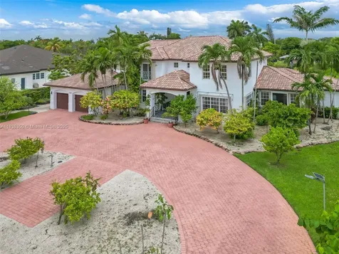 10201 SW 62nd Street Miami FL 33173